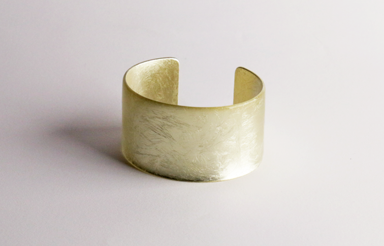 箔座　金沢箔　アクリルバングル (金箔 定色)
