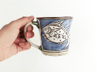 健陶藝　魚紋 マグカップ (青)
