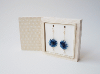 家田紙工　美濃和紙ピアス Origami Jewel 水くるま (郡上藍染/パール)