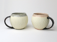 御茶碗屋つきの虫　ラウンドマグカップ 染貫(紅)
