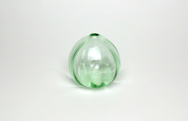 glass32　うずいちりん (緑)